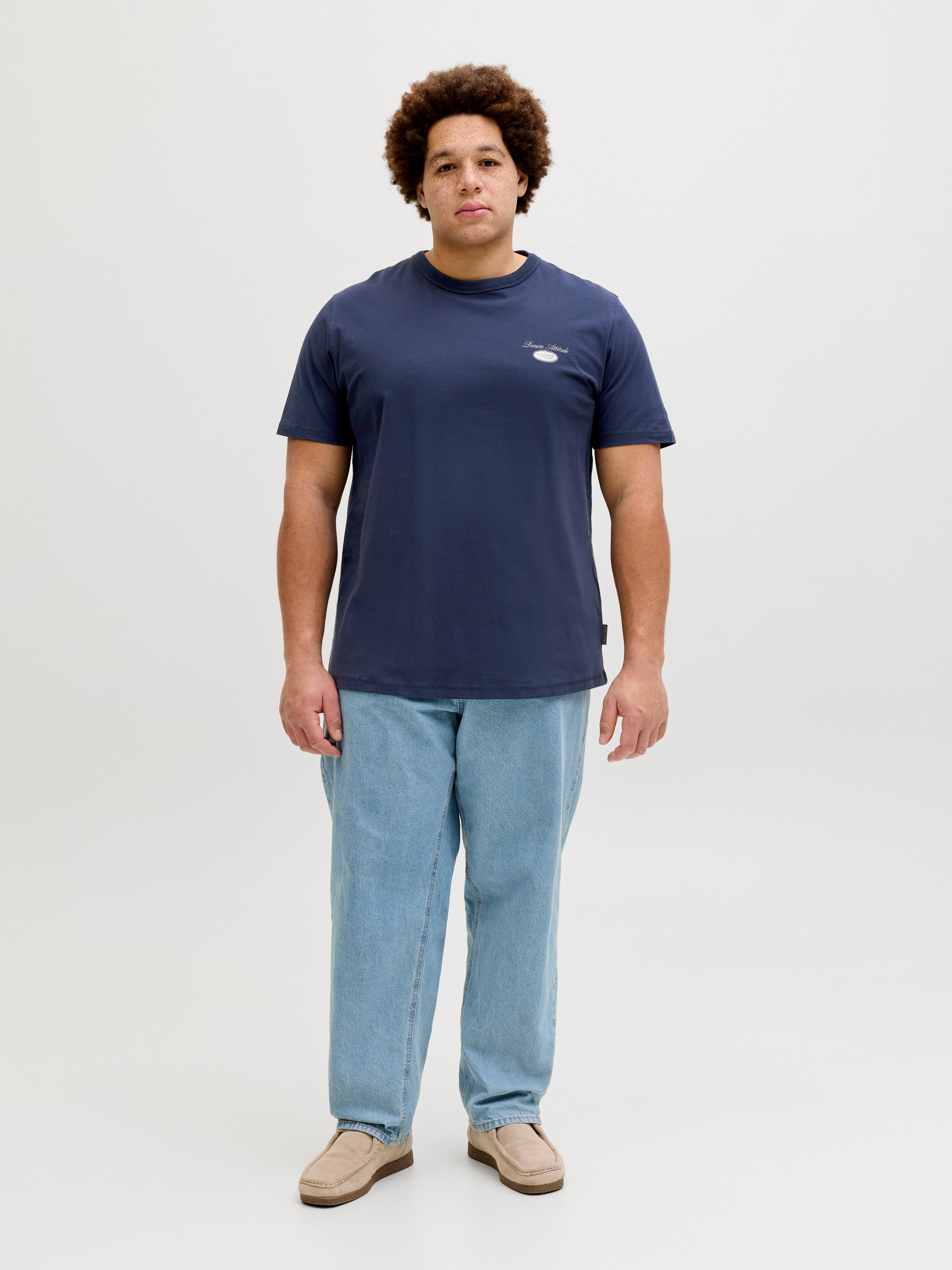 Thumbnail - Plus Size T-shirt