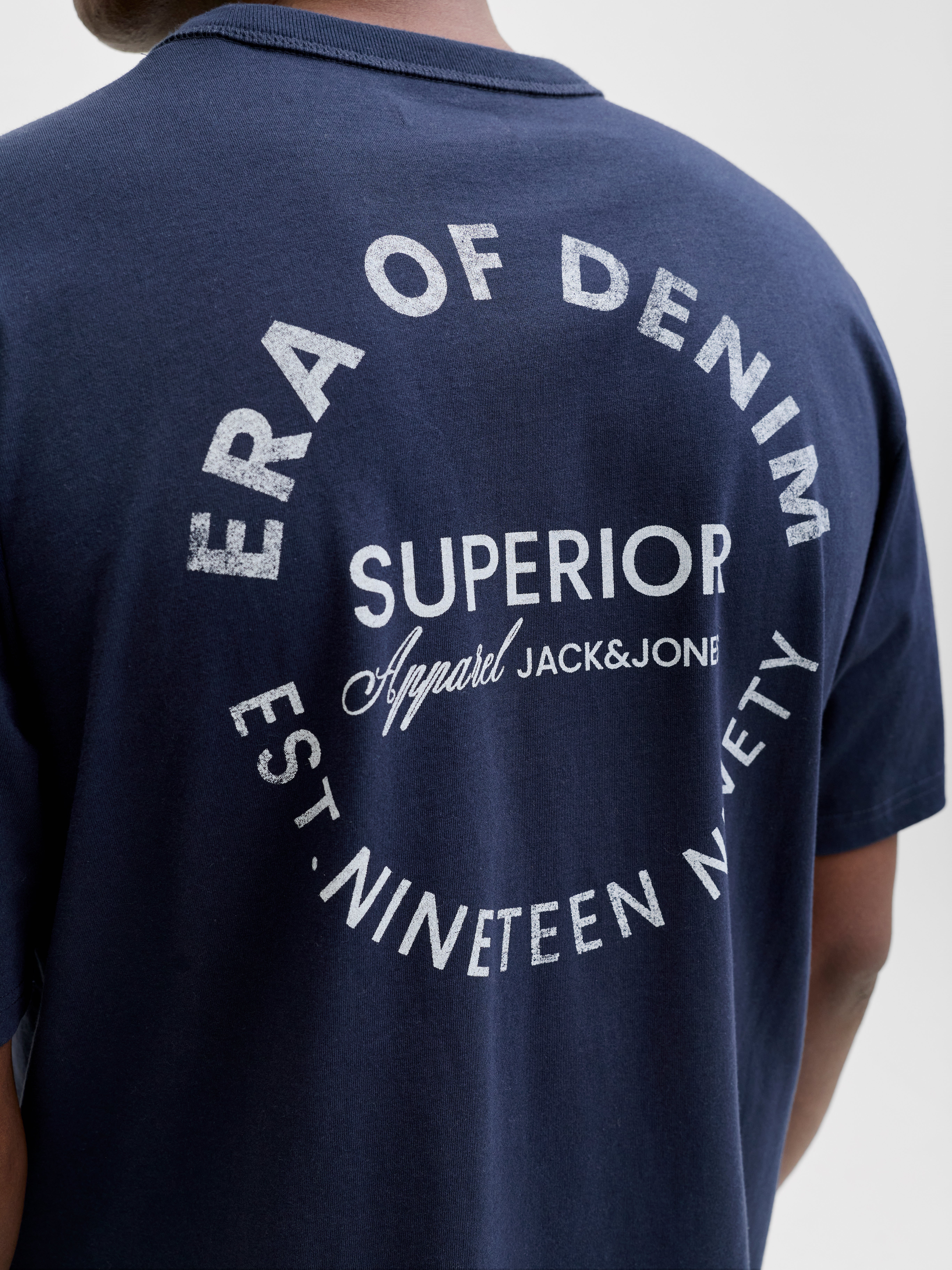 Thumbnail - Plus Size T-shirt