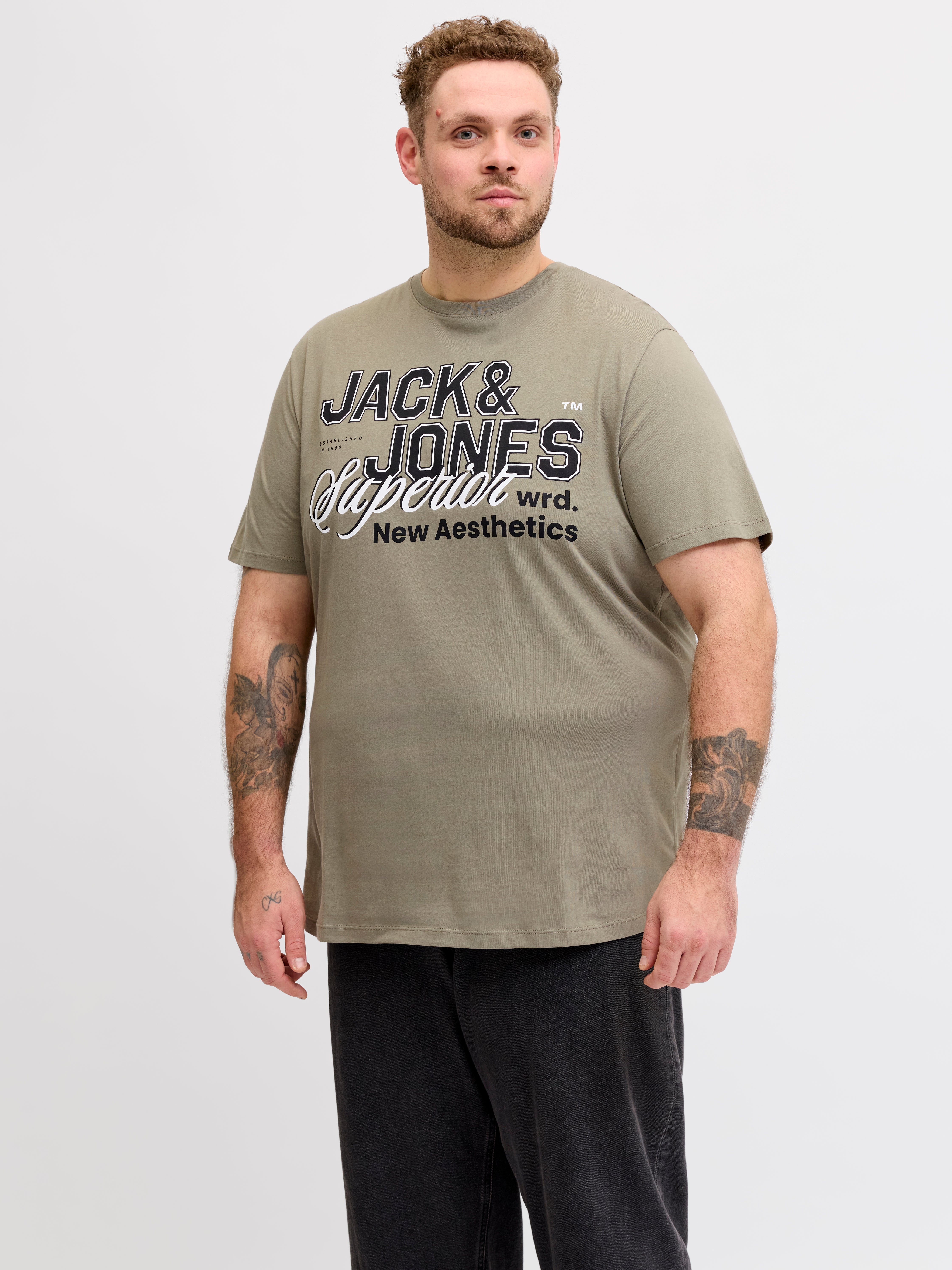 Plus Size T-shirt