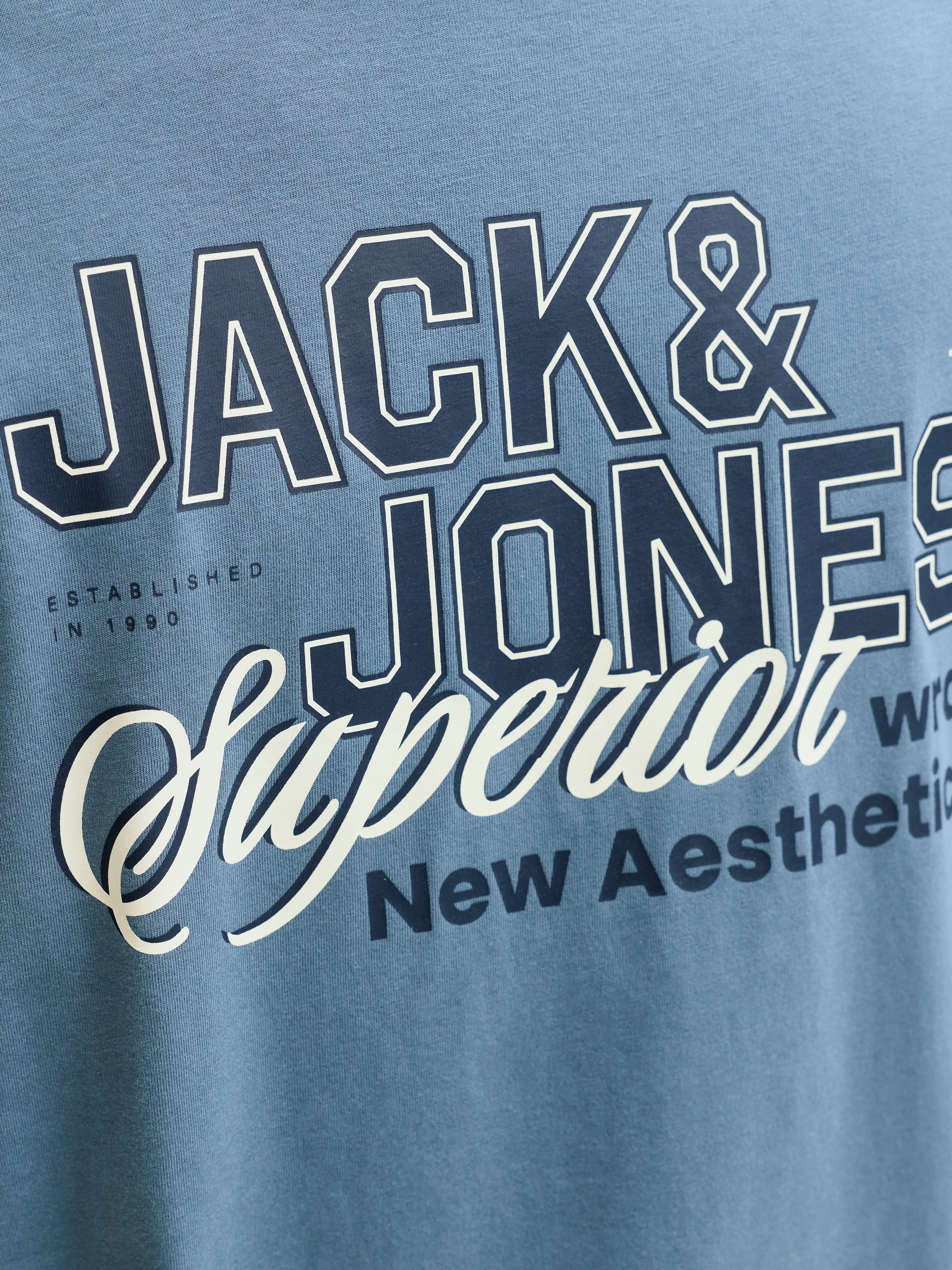 Thumbnail - Plus Size T-shirt