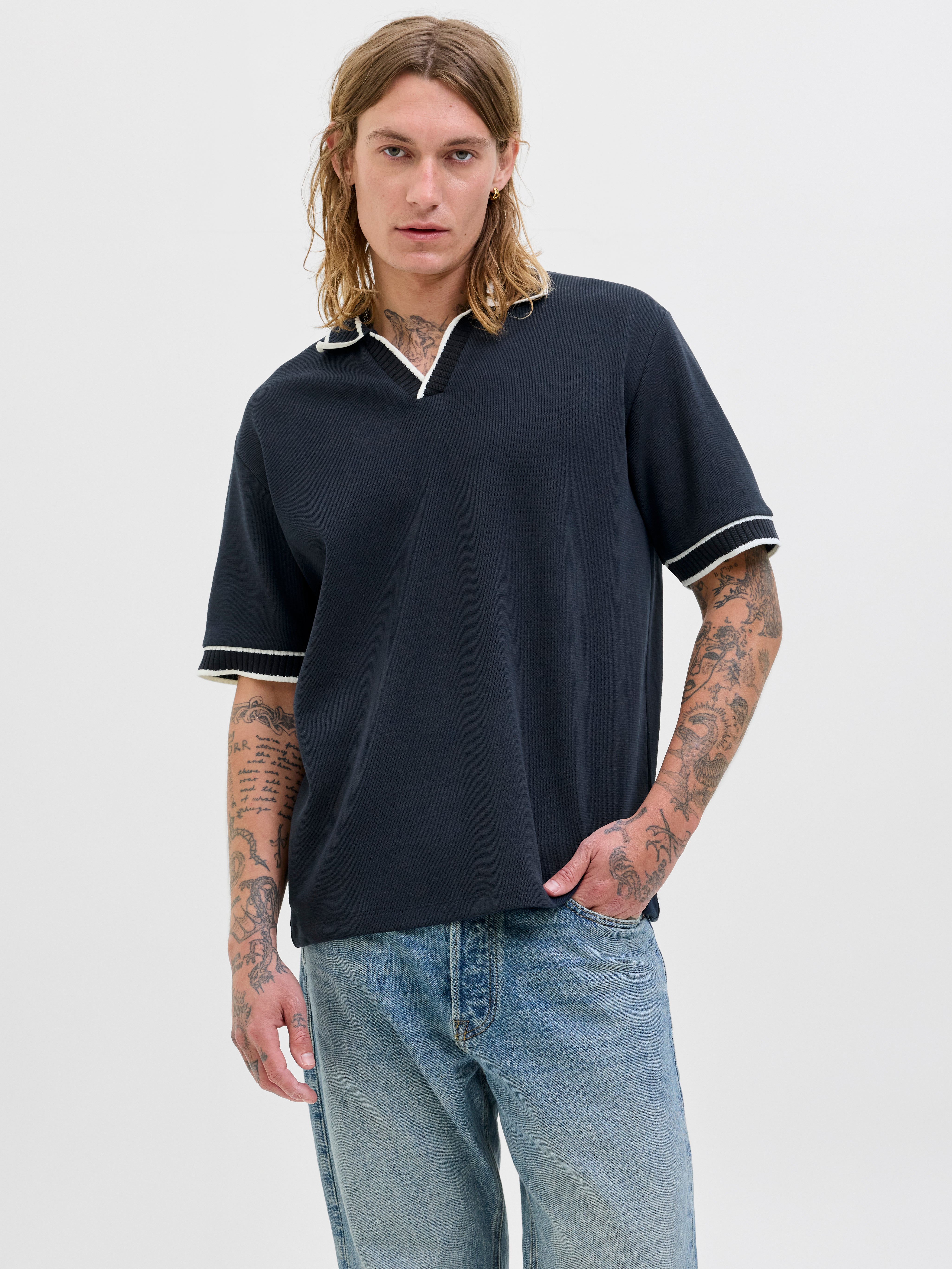 Fly-away Kragen Poloshirt