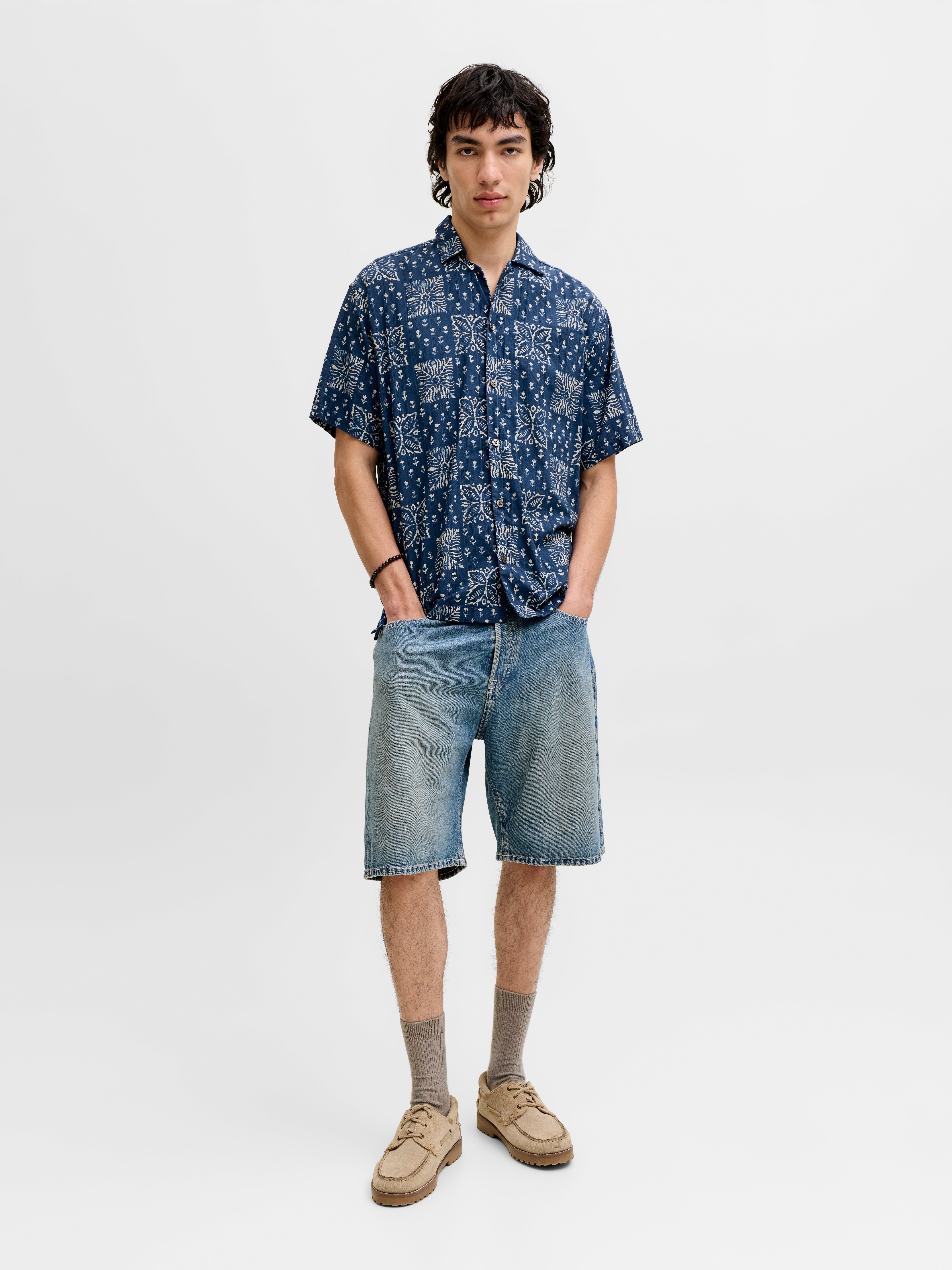 Thumbnail - Relaxed Fit Hemd