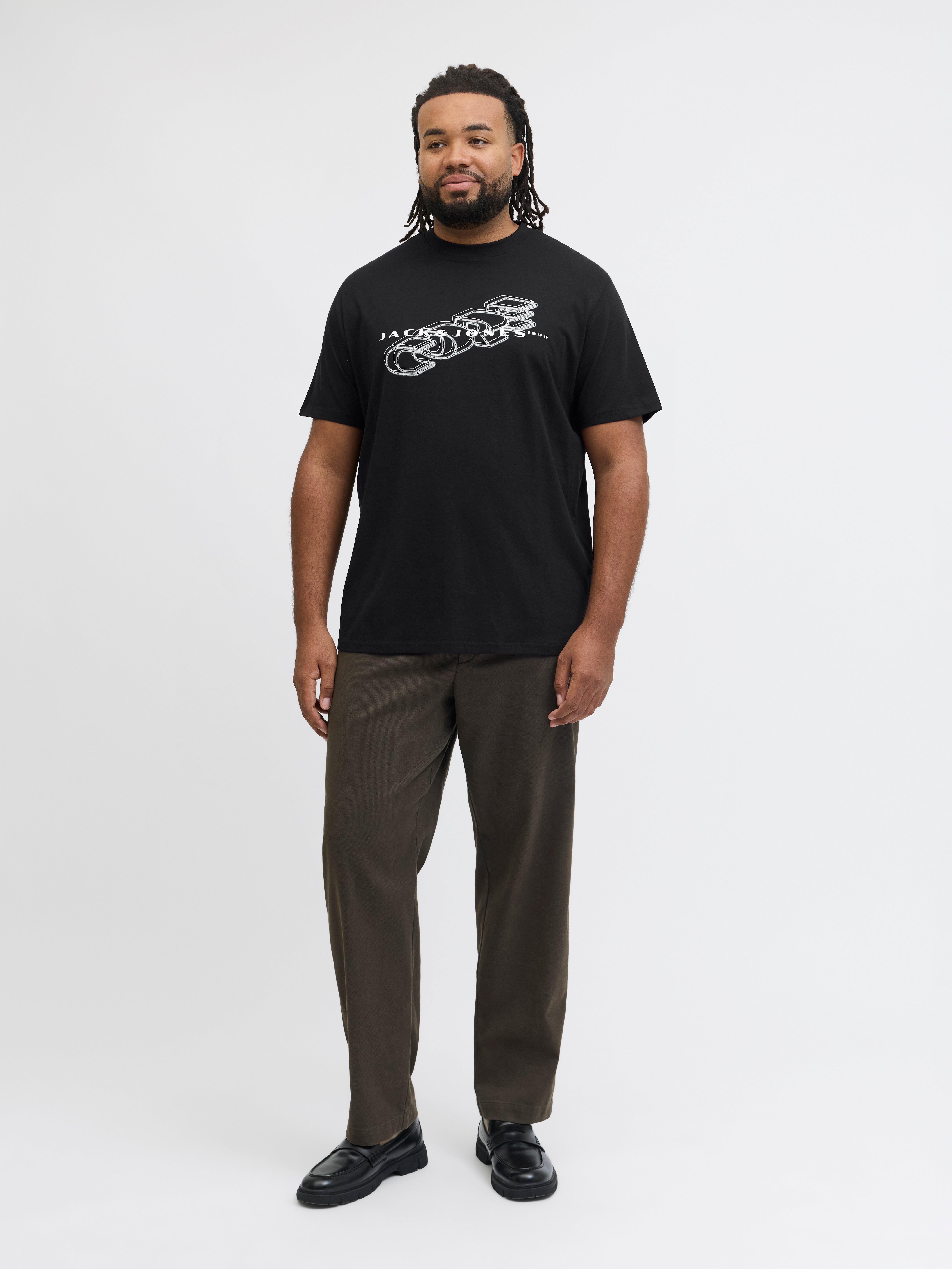 Thumbnail - Plus Size T-shirt