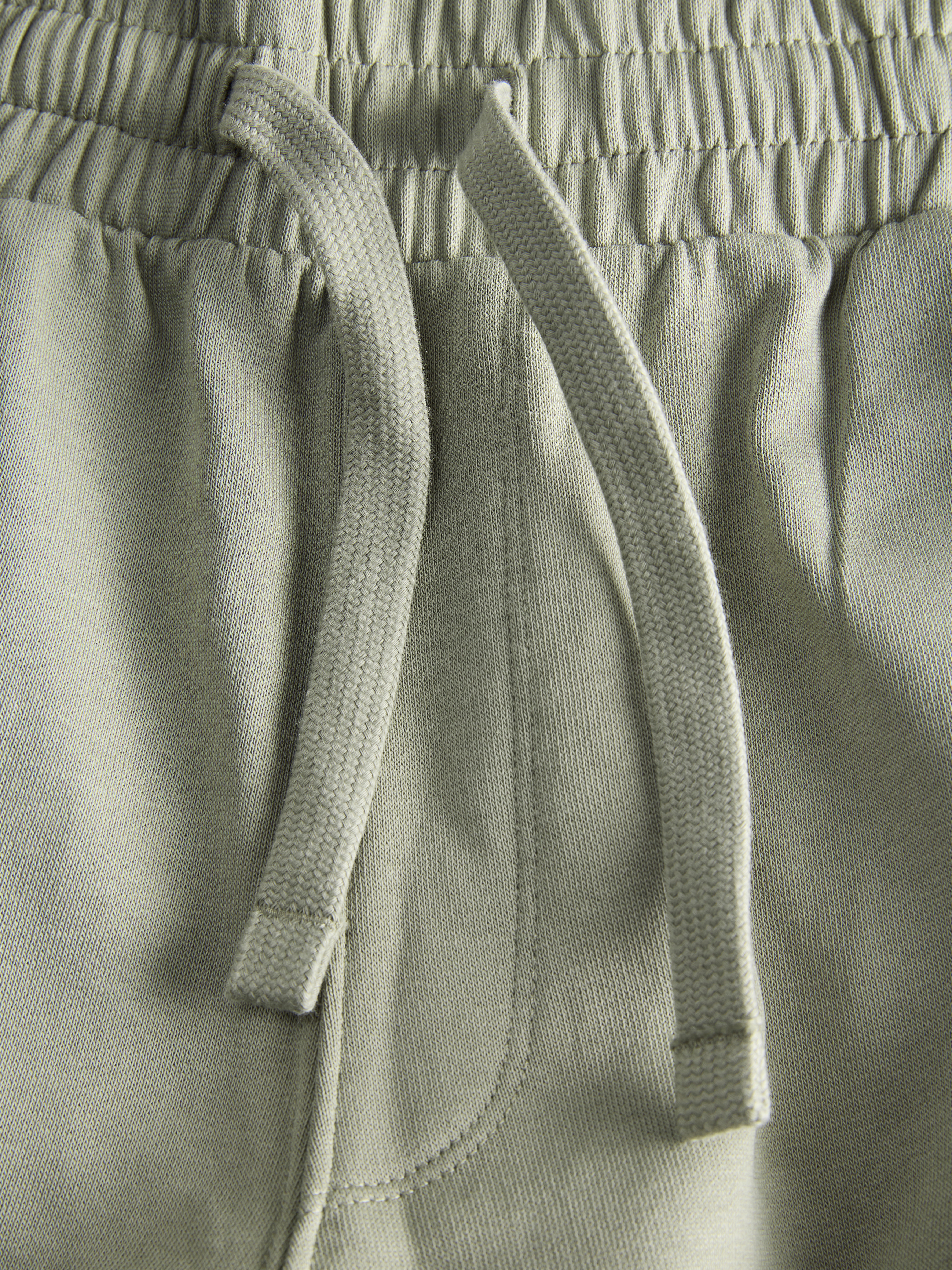 Thumbnail - Loose Fit Sweat-shorts