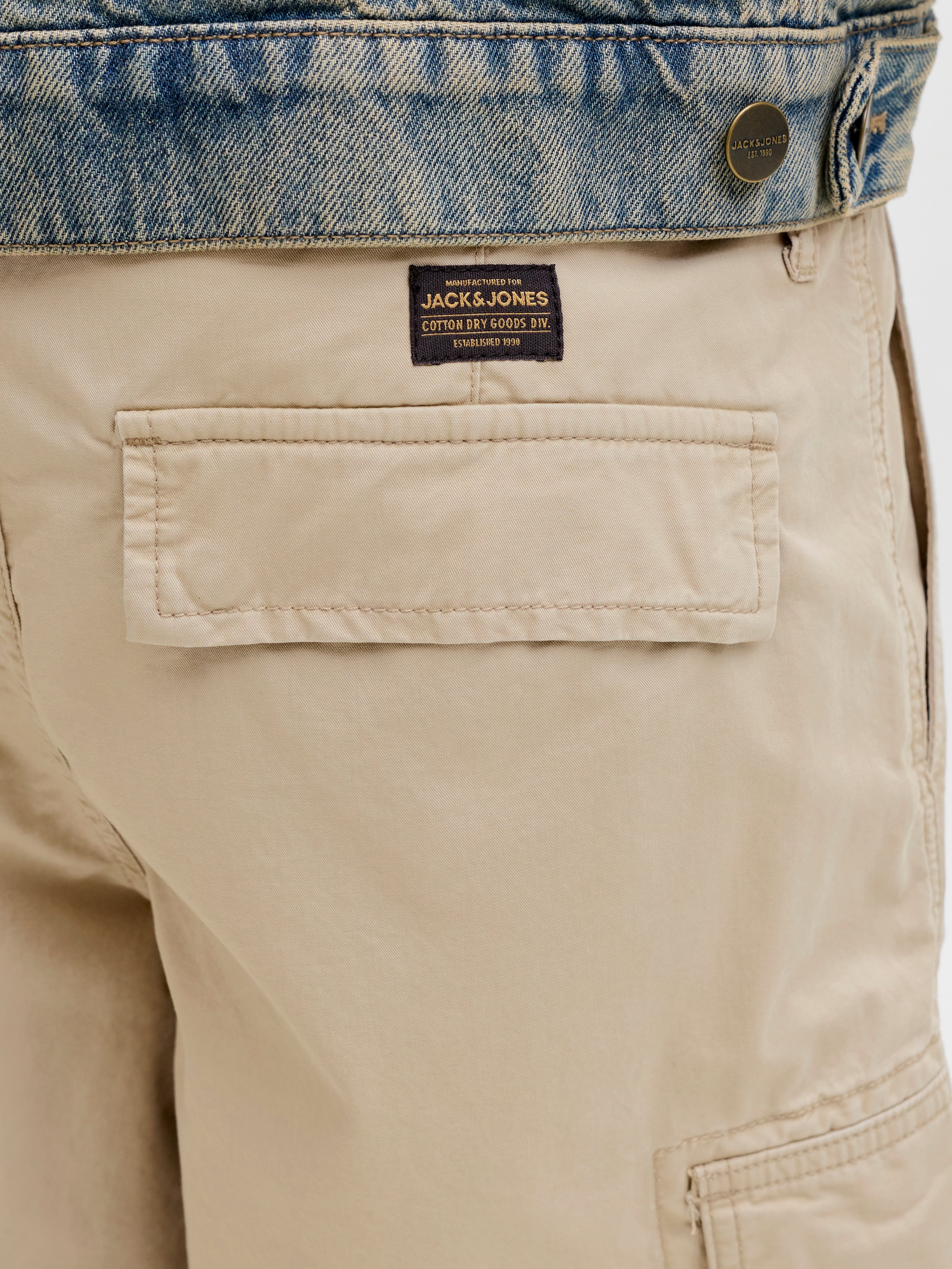 Thumbnail - Plus Size Relaxed Fit Cargo Shorts