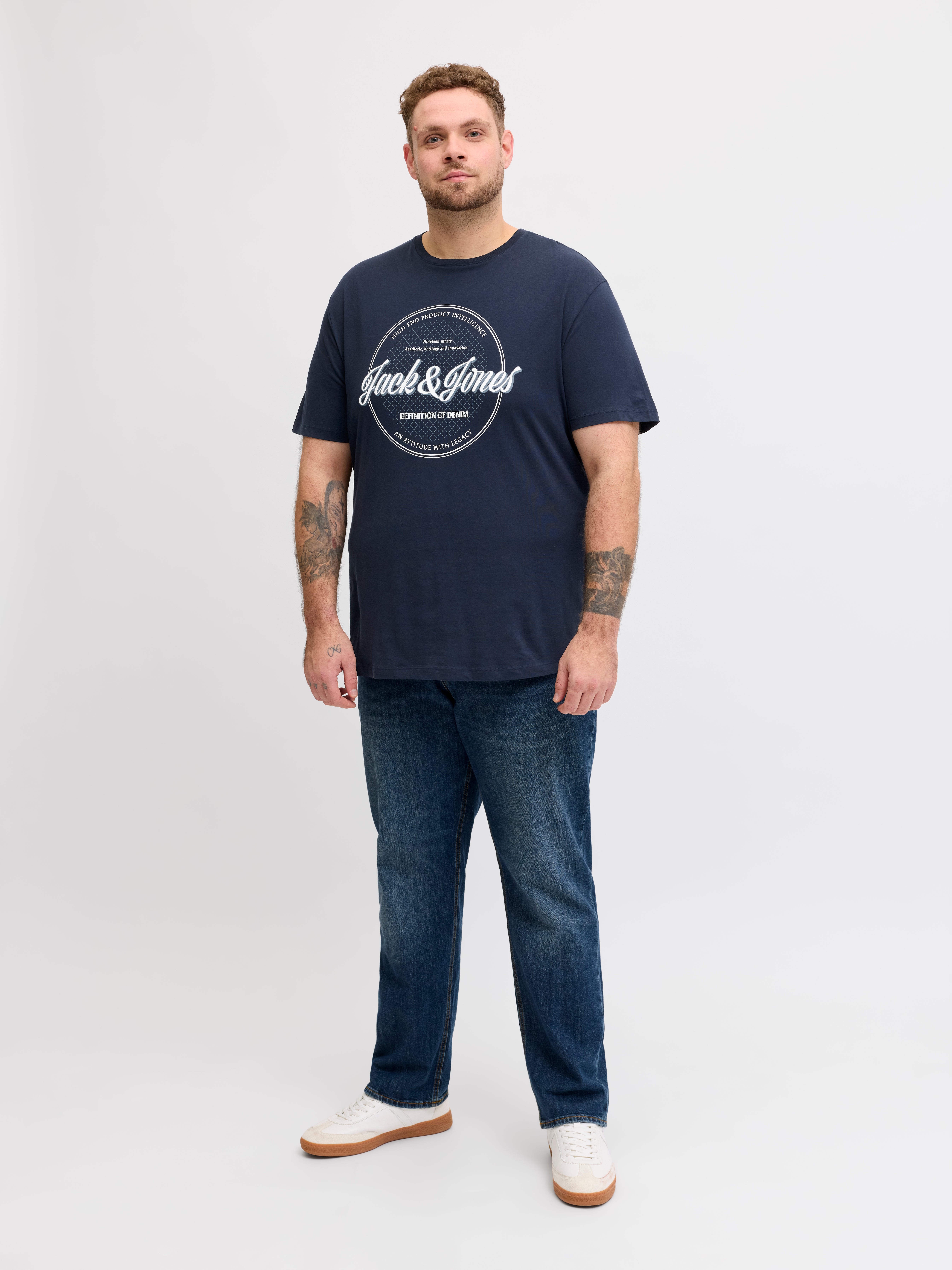 Thumbnail - Plus Size T-shirt