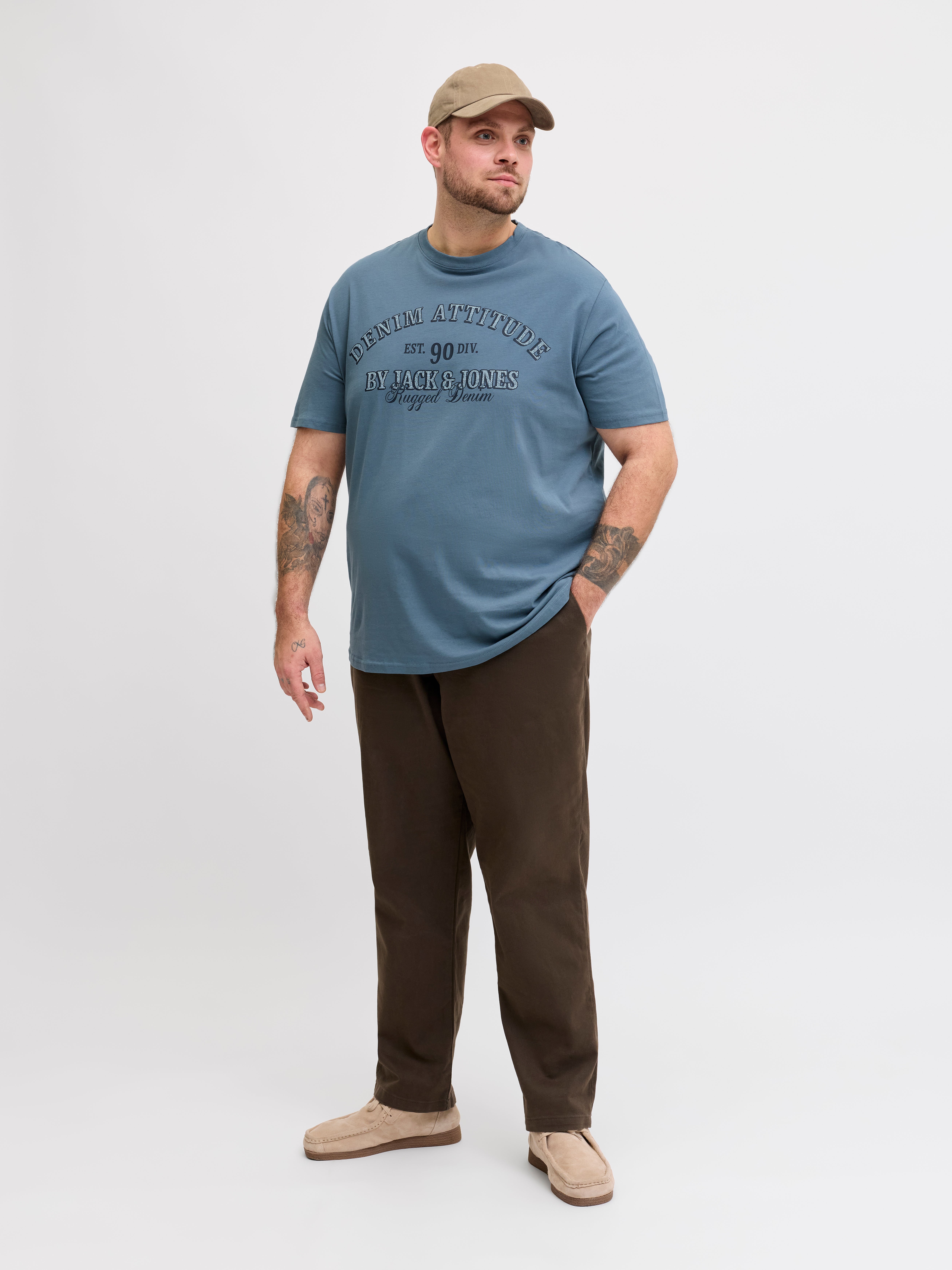 Thumbnail - Plus Size T-shirt