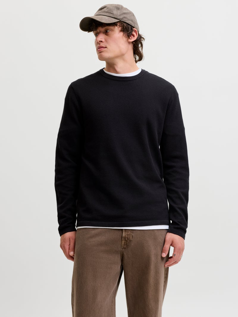 Knitted Pullover