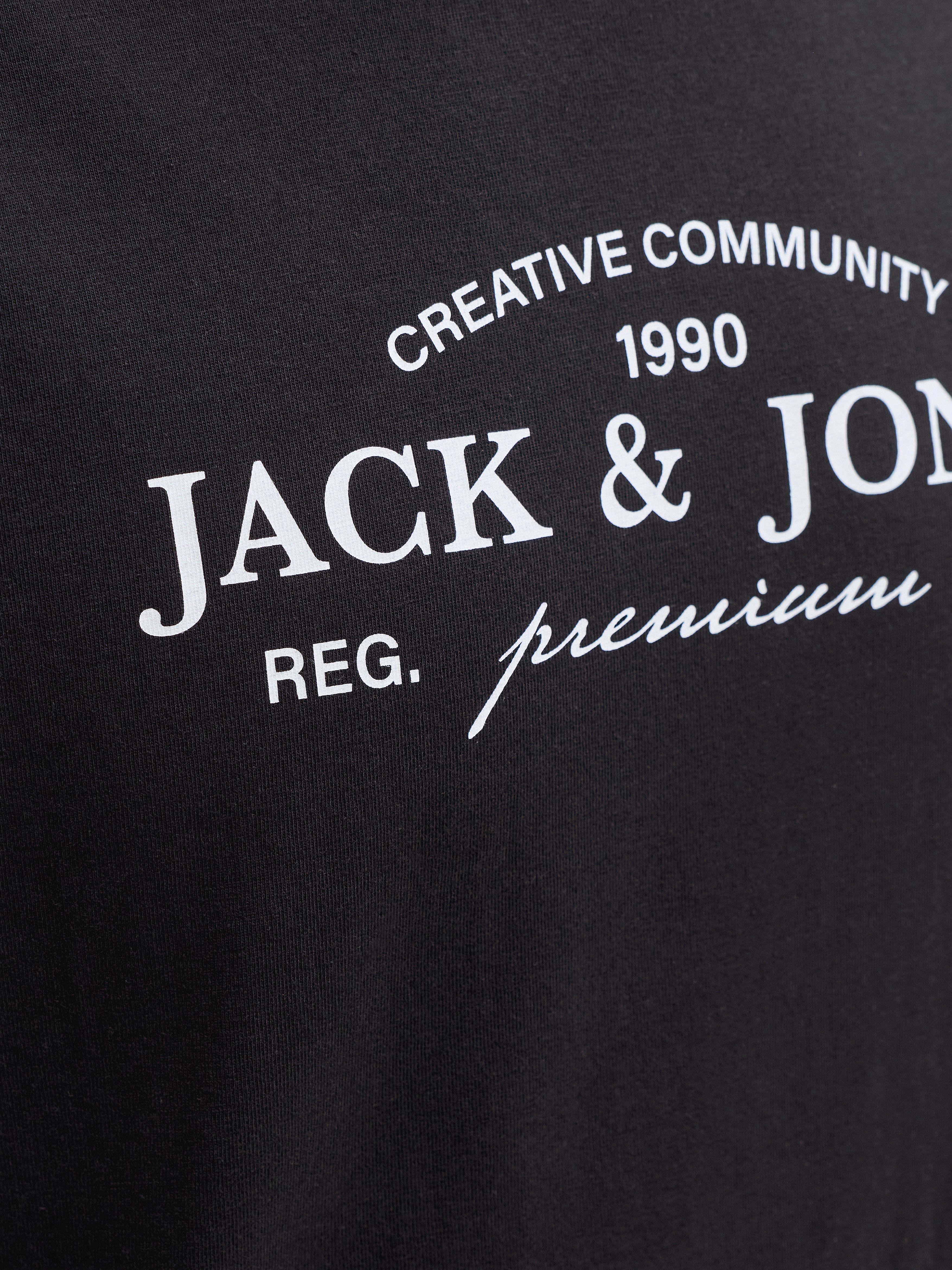 Thumbnail - Plus Size T-shirt