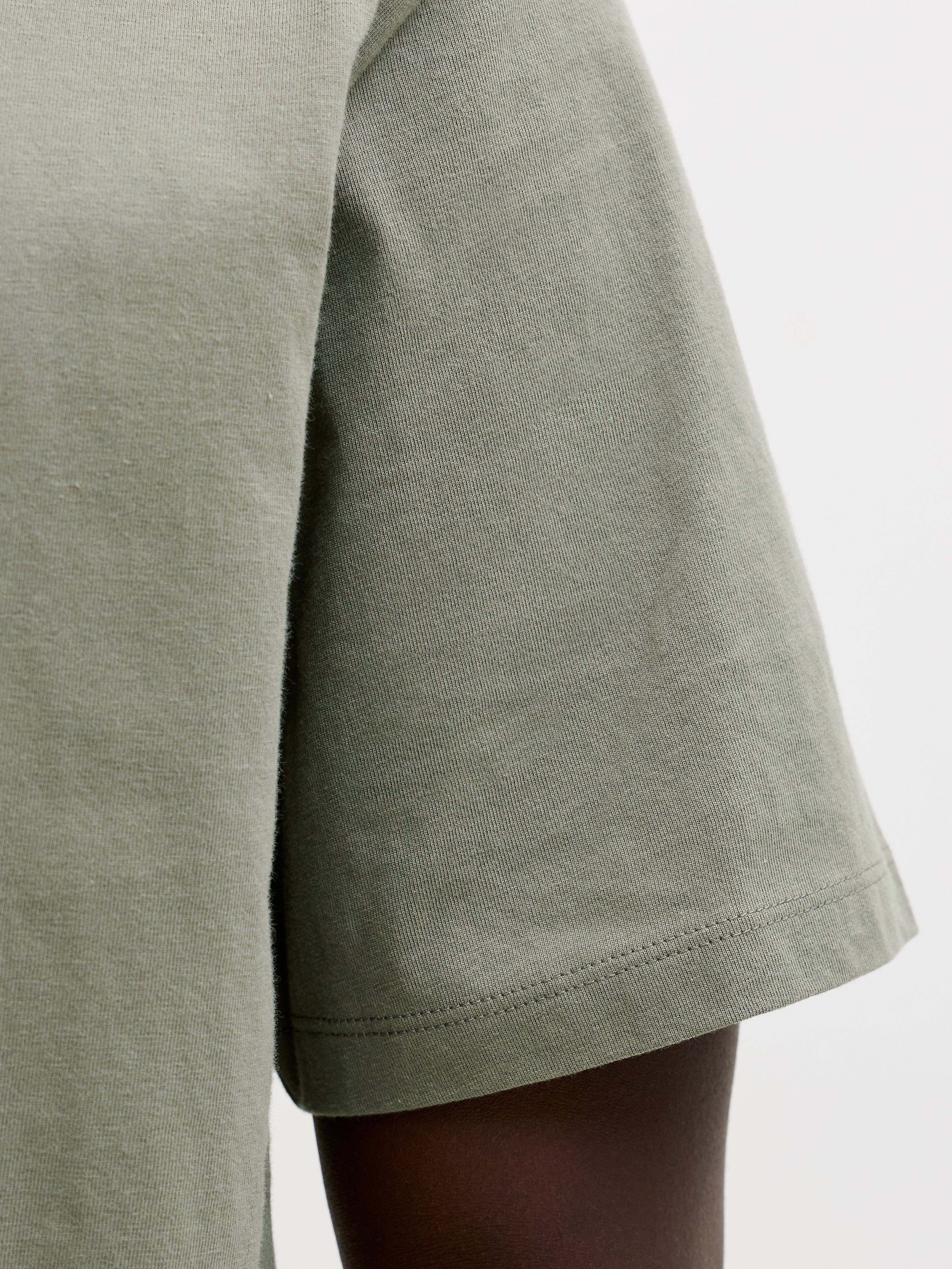 Thumbnail - Plus Size T-shirt