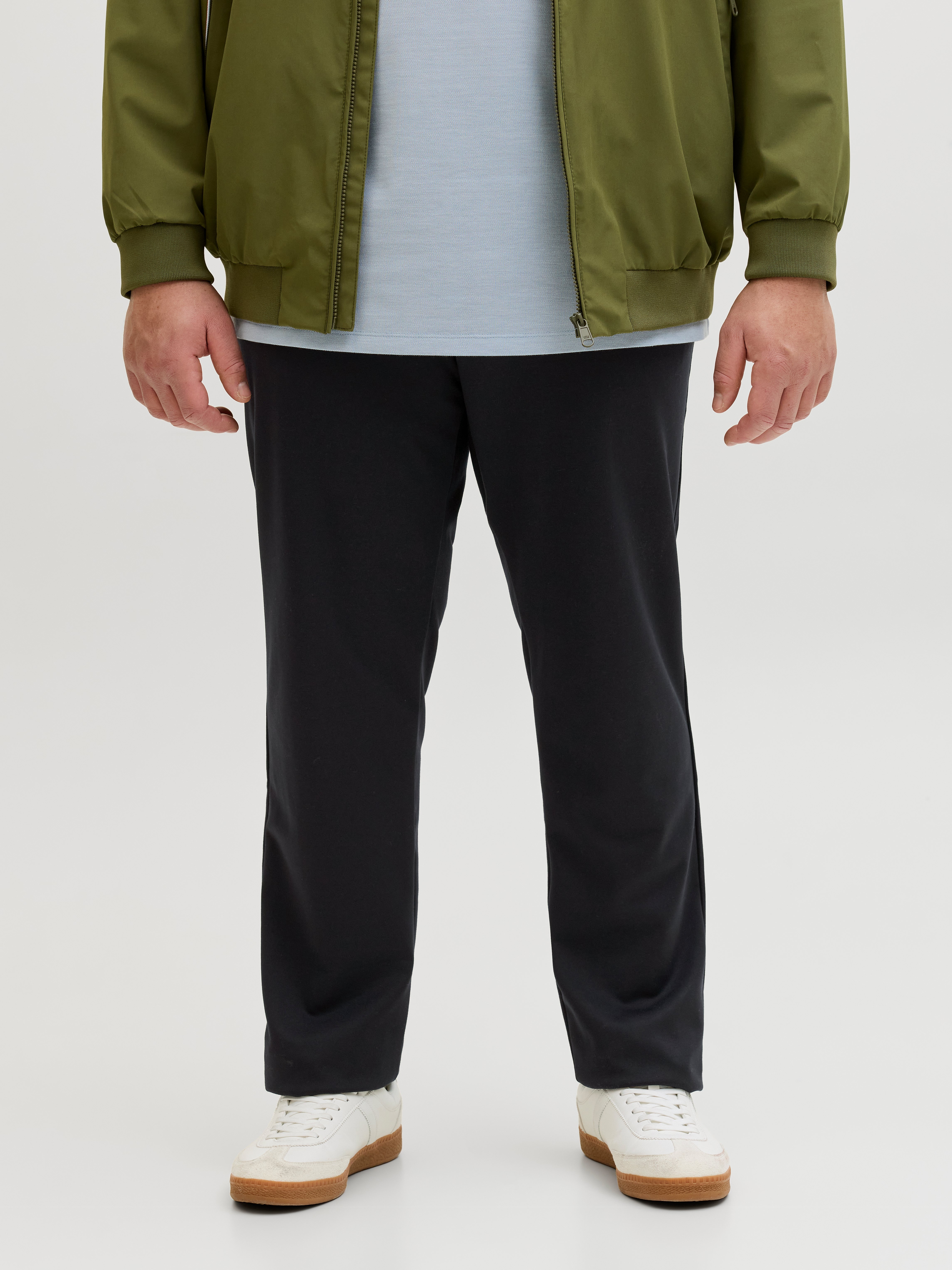 Plus Size Slim Fit Chino Hose