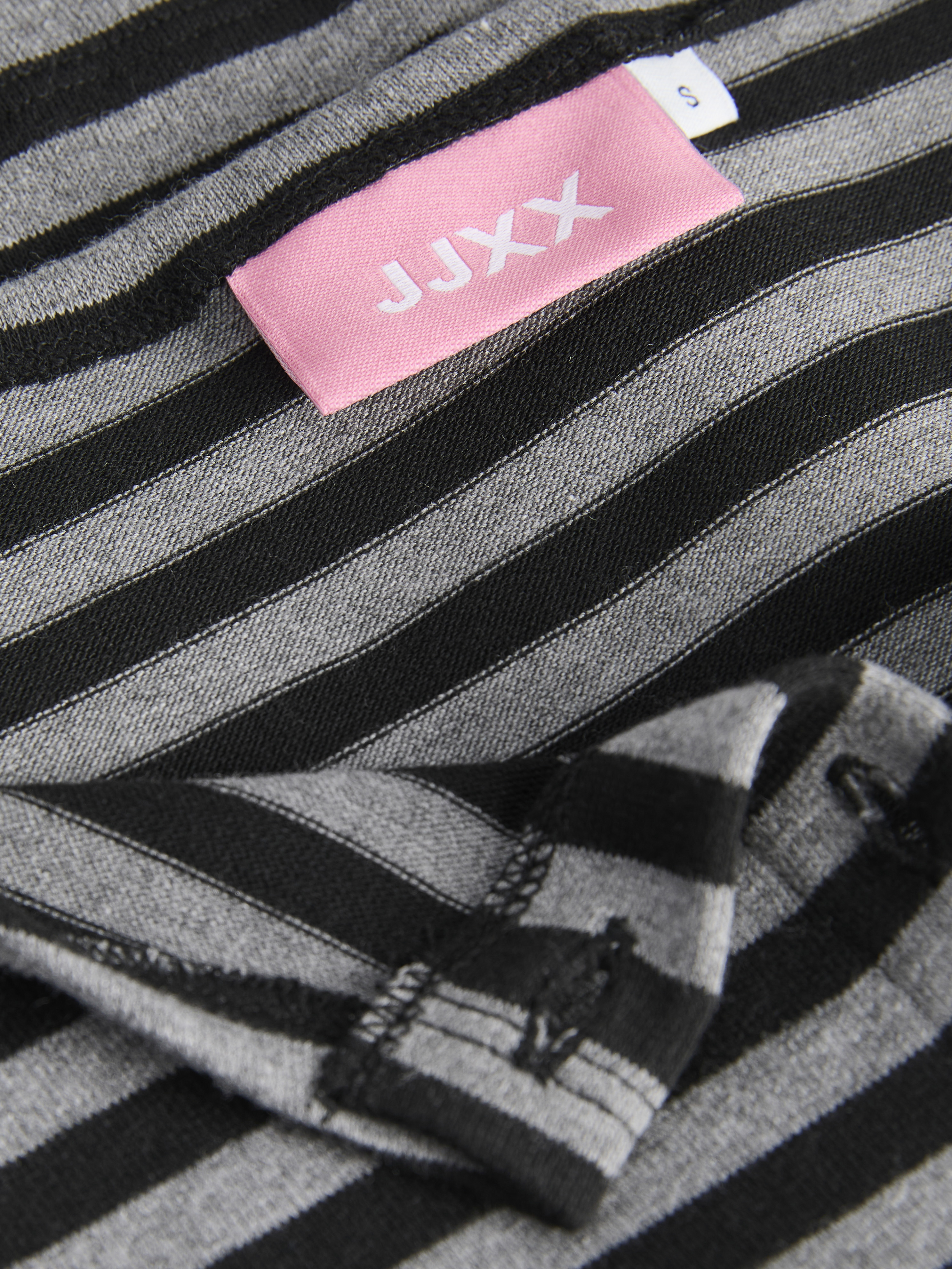 Thumbnail - Jxpaula Strickjacke