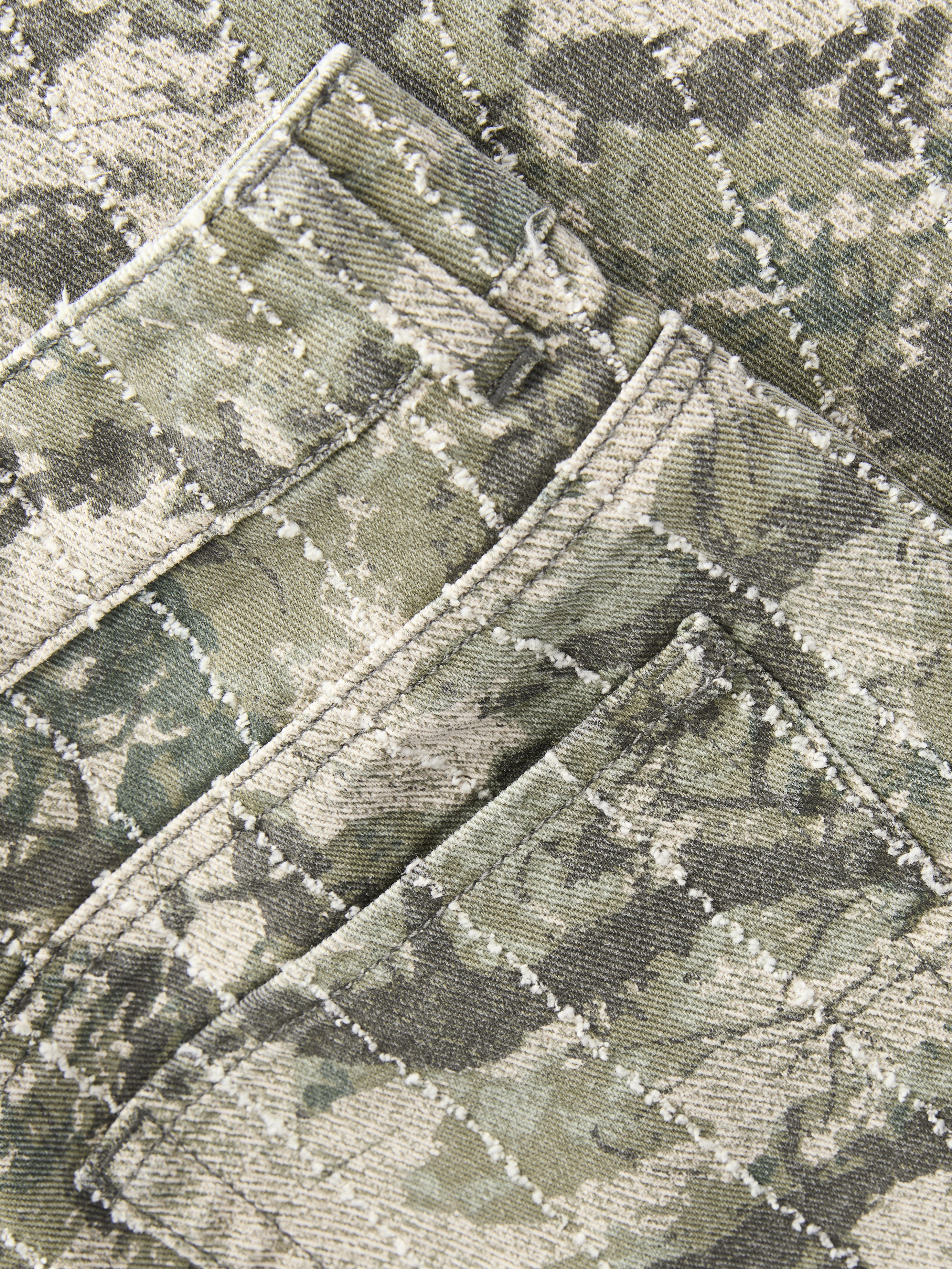 Thumbnail - Jxzoe Hose